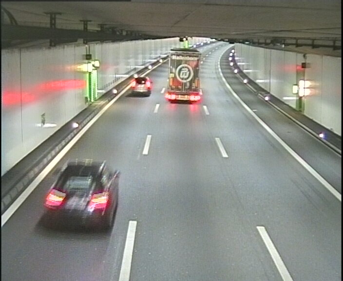  Tunnel Schlund 